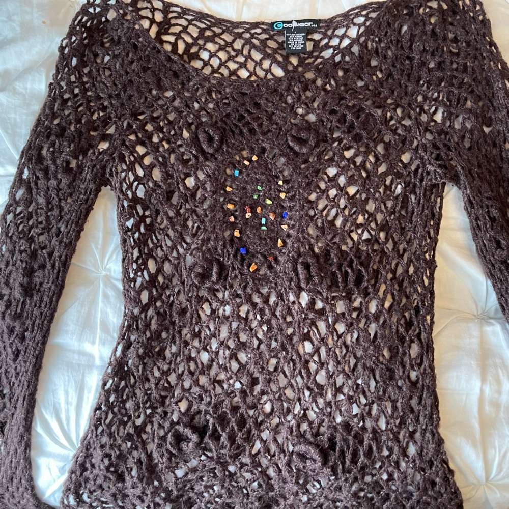 hippie girlies find this crystal top a good home!